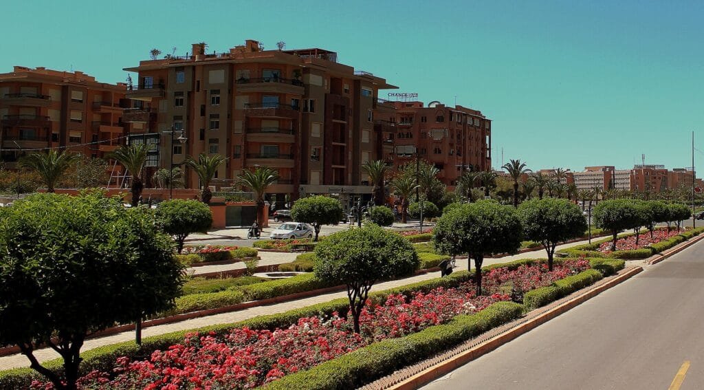Avenue Mohammed V dans le quartier Guéliz à Marrakech