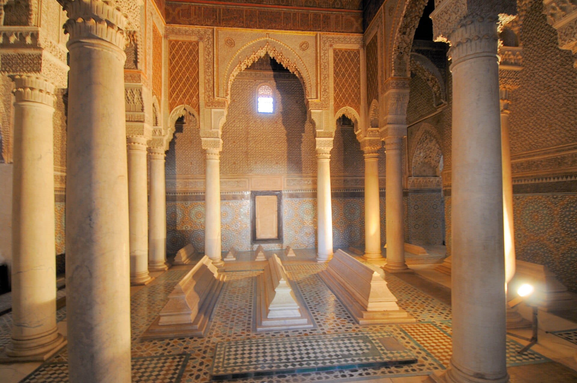 Mausoleo de las tumbas saadíes de Marrakech