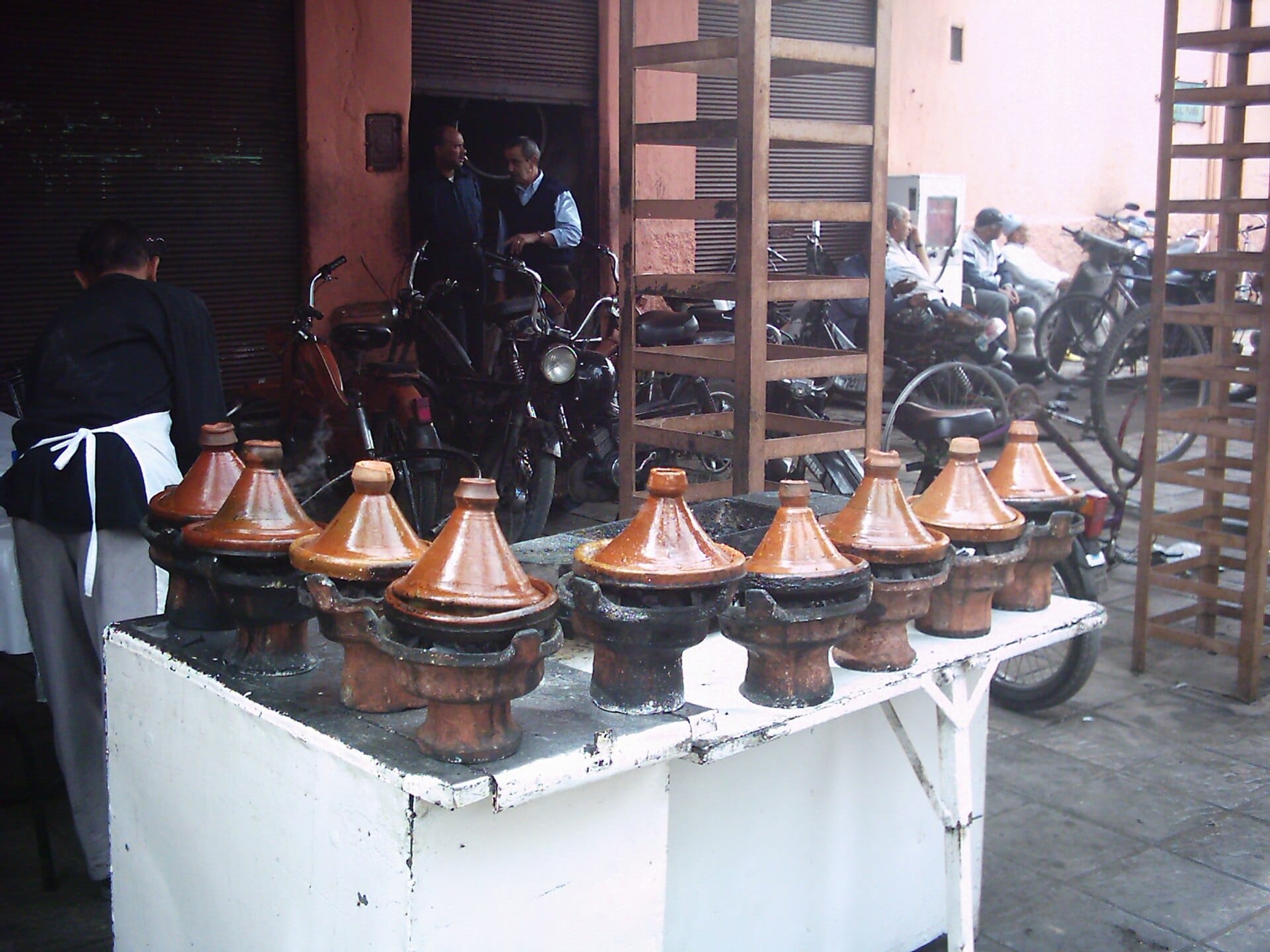 Tagines cooking, the iconic dish of cooking classes in Marrakech