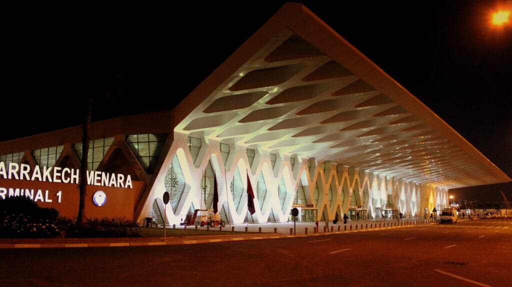 La façade du terminal 1 de l'aéroport de Marrakech-Ménara