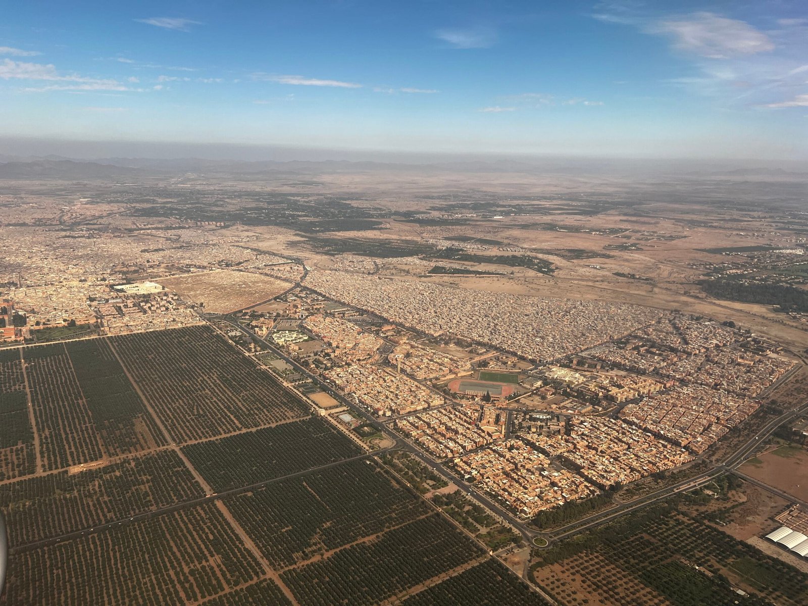 Vue aérienne de Marrakech et de sa palmeraie