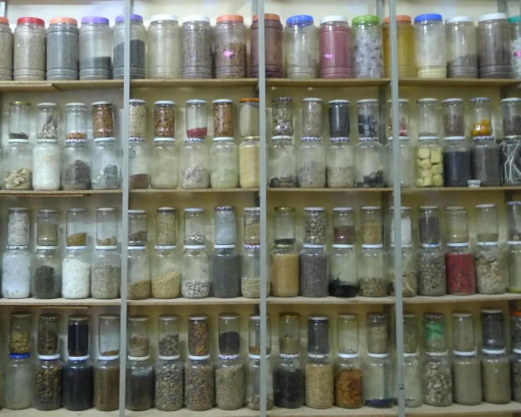 Farmacia in Marocco con croce verde